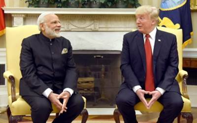 Modi and trump 220170627144058_l